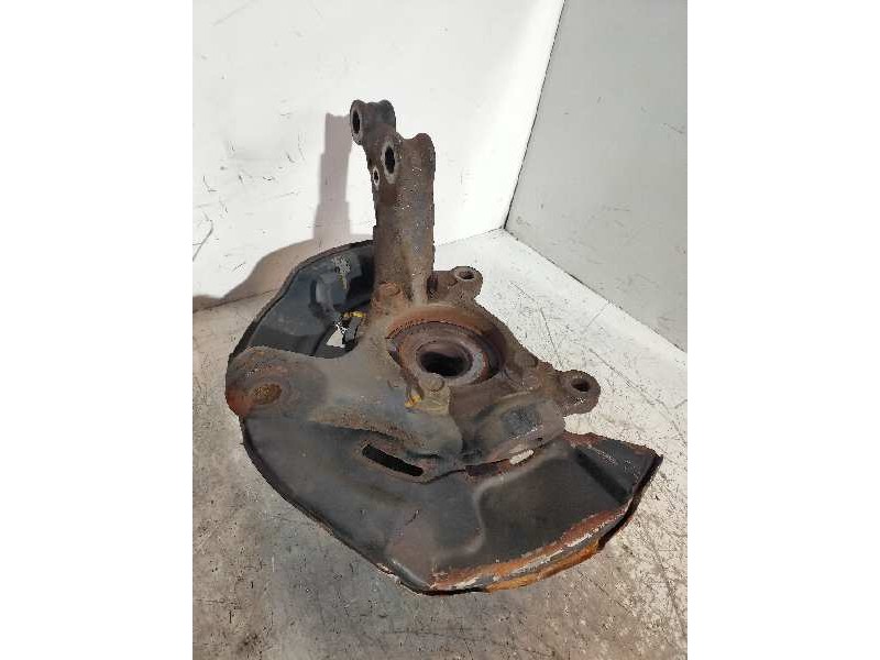 Recambio de mangueta delantera izquierda para toyota rav 4 (a3) executive referencia OEM IAM   