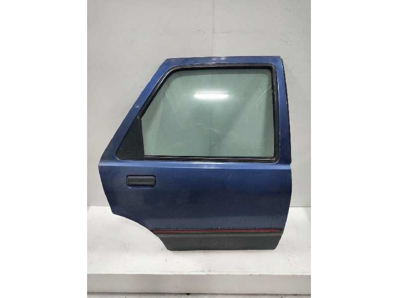 Recambio de puerta trasera derecha para ford sierra turnier 2.0 referencia OEM IAM   