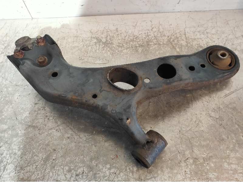Recambio de brazo suspension inferior delantero izquierdo para toyota rav 4 (a3) executive referencia OEM IAM   