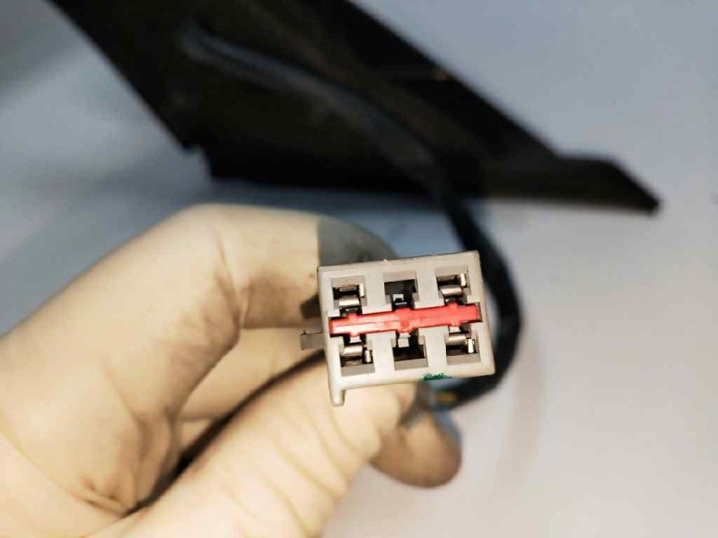 Recambio de retrovisor izquierdo para chrysler neon (pl) referencia OEM IAM   ELECTRICO