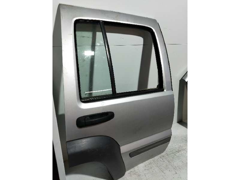 Recambio de puerta trasera derecha para jeep cherokee (kj) 2.5 crd básico referencia OEM IAM   