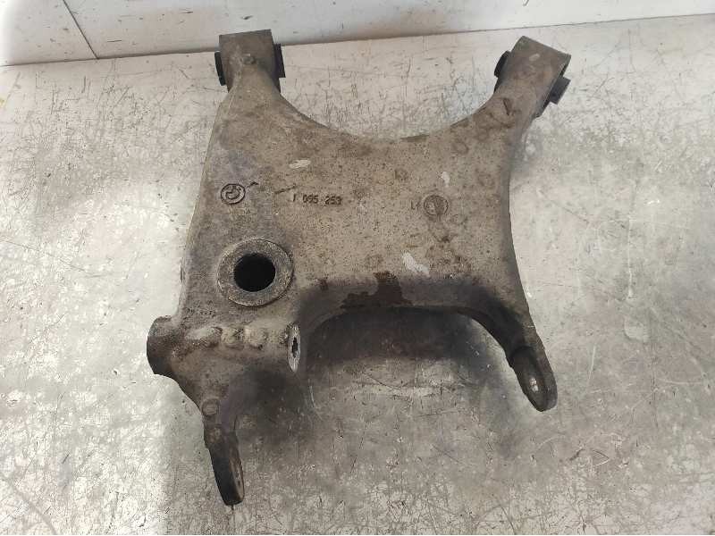Recambio de brazo suspension superior trasero izquierdo para bmw x5 (e53) 3.0d referencia OEM IAM   