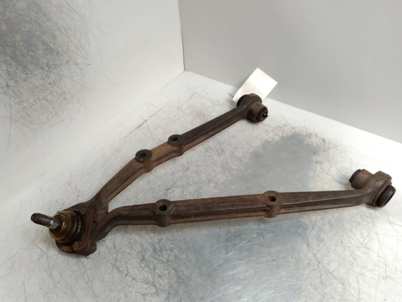 Recambio de brazo suspension inferior delantero izquierdo para lada niva ( 2121 / 21213 / 21214 / 21215 ) 1.6 referencia OEM IAM Recambio de brazo suspension inferior delantero izquierdo para lada niva ( 2121 / 21213 / 21214 / 21215 ) 1.6 referencia OEM IAM