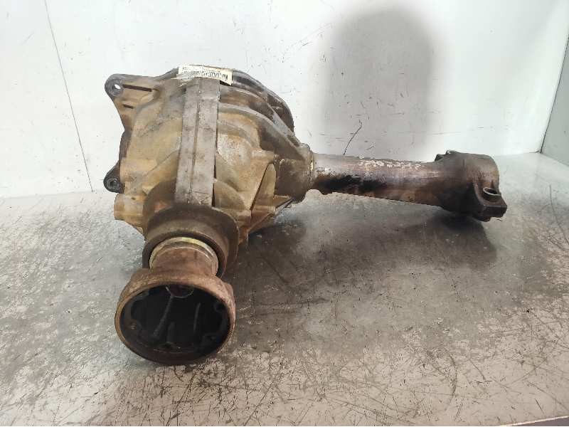 Recambio de diferencial delantero para jeep cherokee (kj) 2.5 crd básico referencia OEM IAM 5Y1124AD09HX 011200 