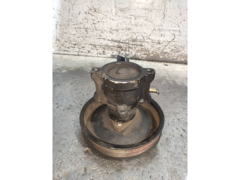 Recambio de bomba direccion para ford sierra berlina clx referencia OEM IAM   
