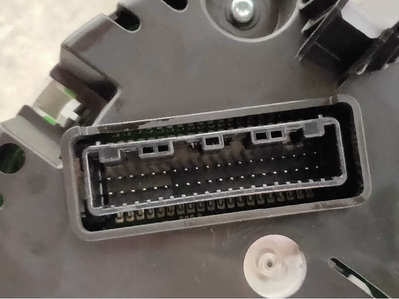 Recambio de cuadro instrumentos para kia cee´d concept referencia OEM IAM 94003A2332  