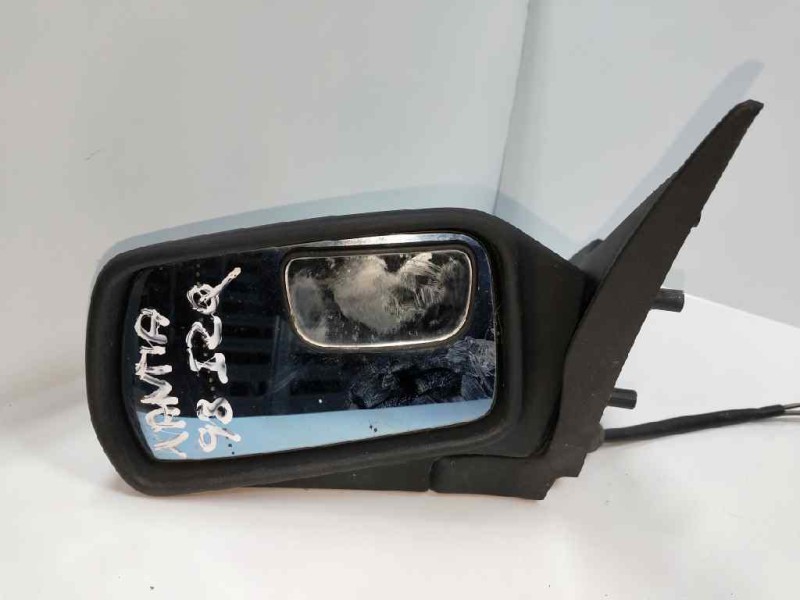 Recambio de retrovisor izquierdo para citroen xantia berlina 1.9 turbodiesel referencia OEM IAM   MANUAL