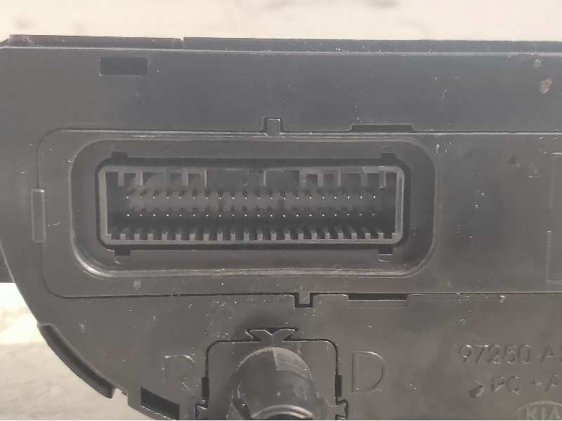 Recambio de mando calefaccion / aire acondicionado para kia cee´d concept referencia OEM IAM 97250A2202 HA20 