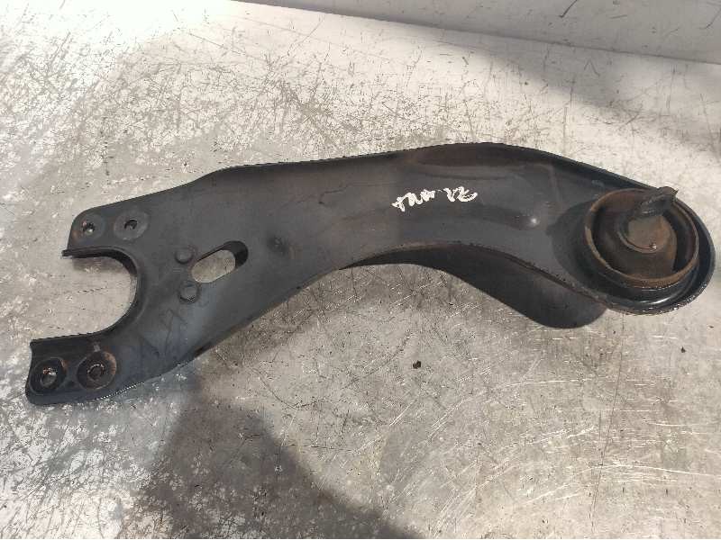 Recambio de brazo suspension inferior trasero izquierdo para kia cee´d concept referencia OEM IAM 55270A6000  