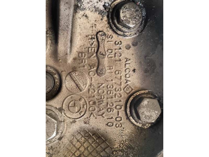 Recambio de mangueta delantera derecha para bmw serie 3 berlina (e90) 320d referencia OEM IAM 677321003 13612610 