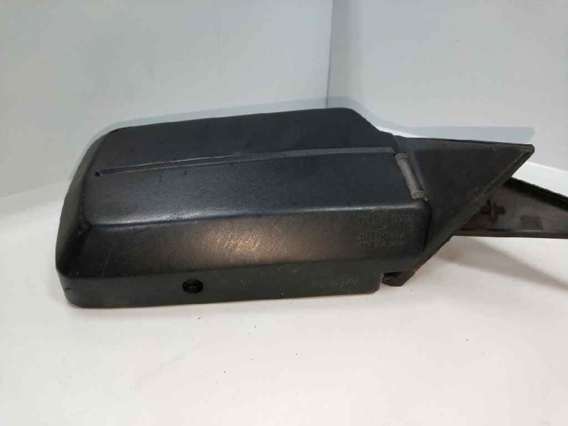 Recambio de retrovisor derecho para daihatsu rocky 2.8 td referencia OEM IAM   MANUAL