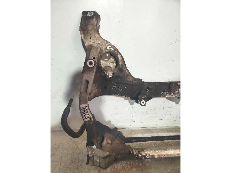 Recambio de puente delantero para bmw serie 3 berlina (e90) 320d referencia OEM IAM   