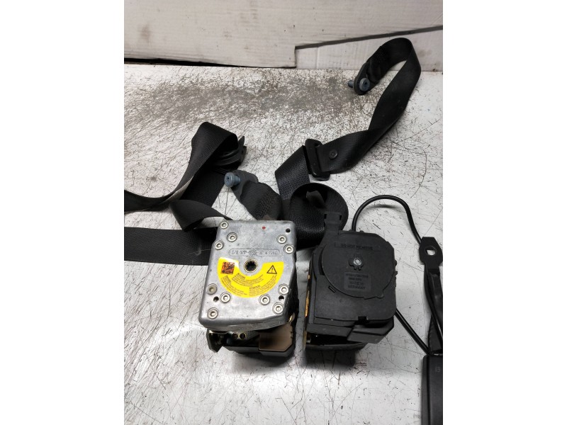 Recambio de juego cinturones delantero para mercedes clase s (w220) berlina 500 (220.075) referencia OEM IAM 2208602485  