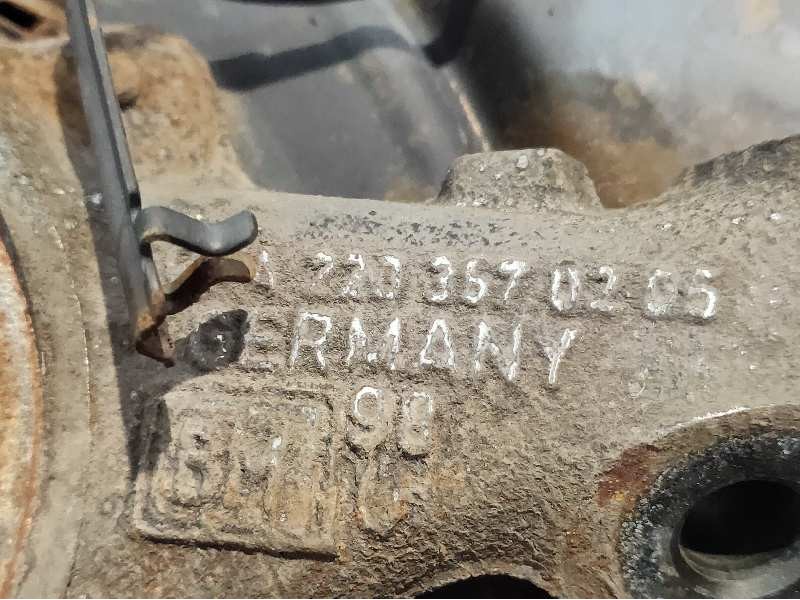 Recambio de mangueta trasera derecha para mercedes clase s (w220) berlina 500 (220.075) referencia OEM IAM A2203570205  22035211