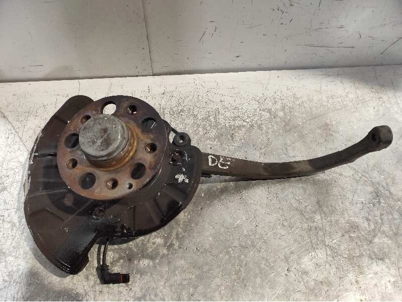 Recambio de mangueta delantera derecha para mercedes clase s (w220) berlina 500 (220.075) referencia OEM IAM   2203303820