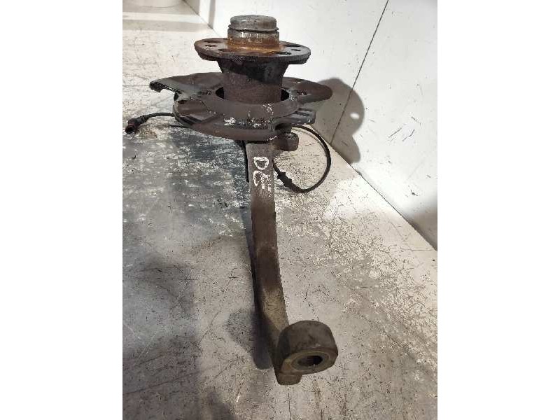 Recambio de mangueta delantera derecha para mercedes clase s (w220) berlina 500 (220.075) referencia OEM IAM   2203303820