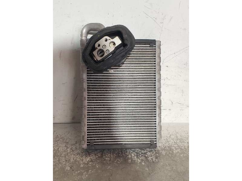 Recambio de evaporador aire acondicionado para audi a4 ber. (b8) básico referencia OEM IAM   
