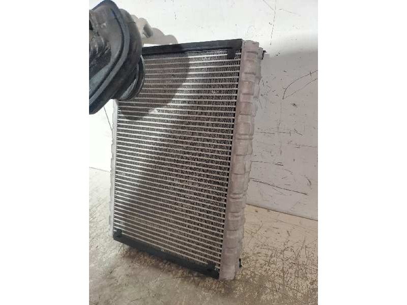 Recambio de evaporador aire acondicionado para audi a4 ber. (b8) básico referencia OEM IAM   