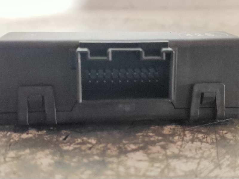 Recambio de modulo electronico para audi a4 ber. (b8) básico referencia OEM IAM 8T0907468H  GATEWAY