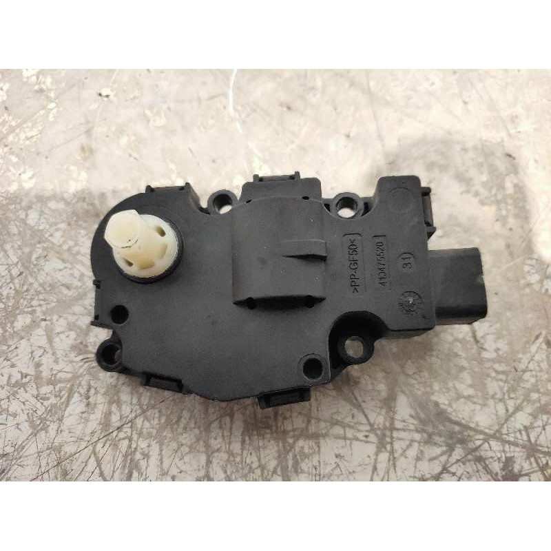 Recambio de motor apertura trampillas climatizador para audi a4 ber. (b8) básico referencia OEM IAM K9749005  