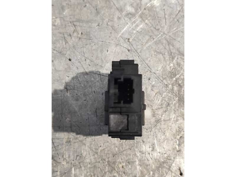 Recambio de motor apertura trampillas climatizador para audi a4 ber. (b8) básico referencia OEM IAM K9749005  