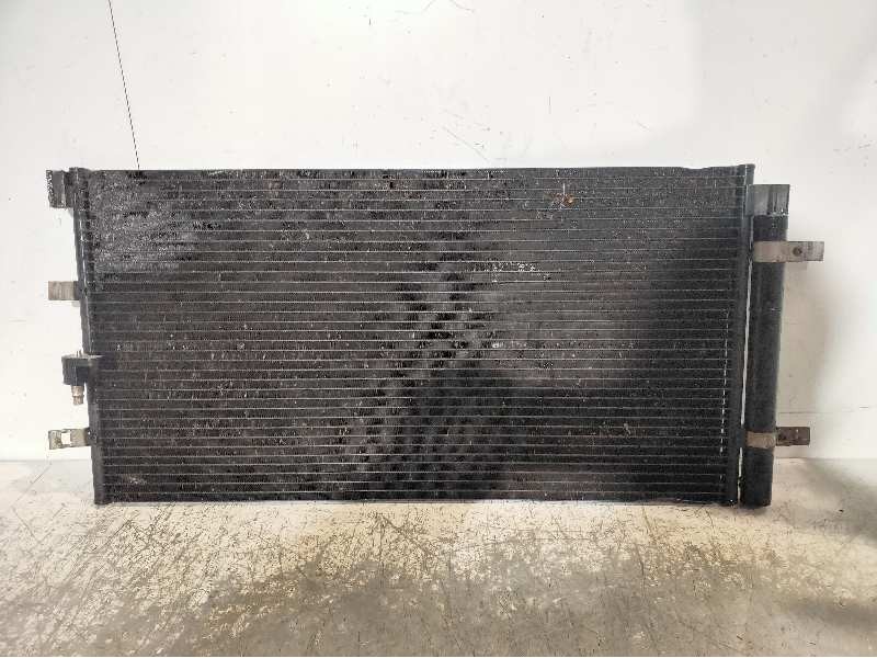 Recambio de condensador / radiador aire acondicionado para audi a4 ber. (b8) básico referencia OEM IAM 8K0260401D121  