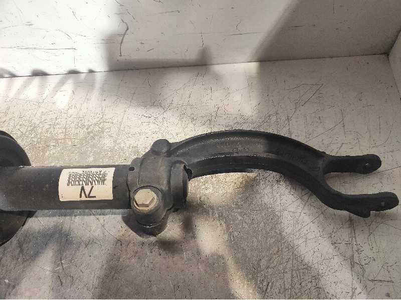 Recambio de amortiguador delantero derecho para audi a4 ber. (b8) básico referencia OEM IAM 8K0413031  