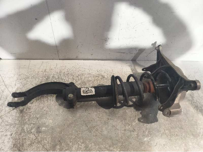 Recambio de amortiguador delantero izquierdo para audi a4 ber. (b8) básico referencia OEM IAM 8K0413031  
