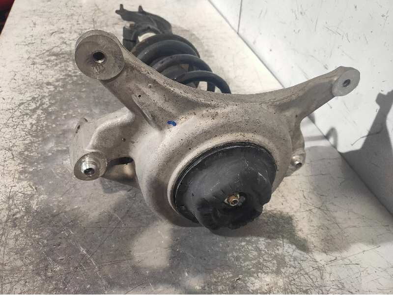 Recambio de amortiguador delantero izquierdo para audi a4 ber. (b8) básico referencia OEM IAM 8K0413031  