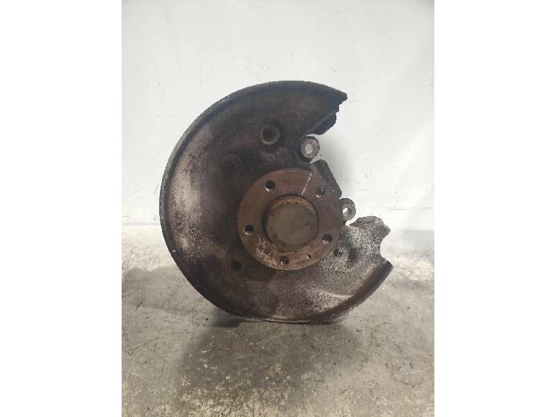 Recambio de mangueta trasera derecha para audi a4 ber. (b8) básico referencia OEM IAM   