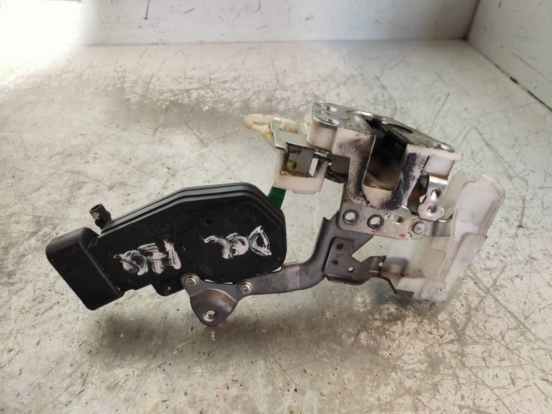 Recambio de motor cierre centralizado delantero izquierdo para toyota aygo (kgb/wnb) 1.0 cat referencia OEM IAM   