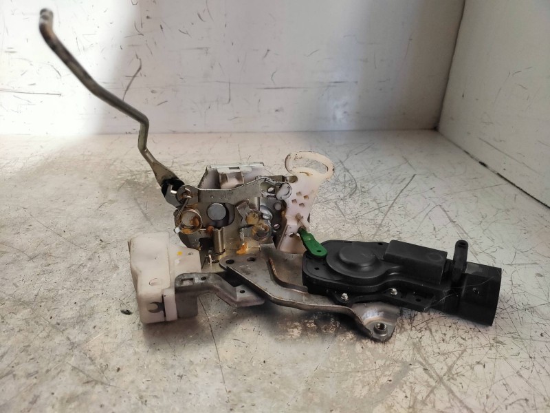 Recambio de motor cierre centralizado delantero izquierdo para toyota aygo (kgb/wnb) 1.0 cat referencia OEM IAM   