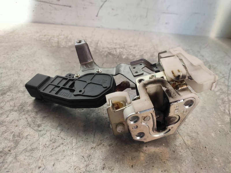 Recambio de motor cierre centralizado trasero derecho para toyota aygo (kgb/wnb) 1.0 cat referencia OEM IAM   