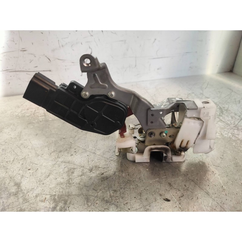 Recambio de motor cierre centralizado trasero derecho para toyota aygo (kgb/wnb) 1.0 cat referencia OEM IAM   