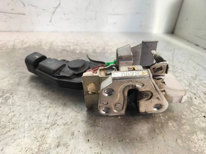 Recambio de motor cierre centralizado trasero izquierdo para toyota aygo (kgb/wnb) 1.0 cat referencia OEM IAM   