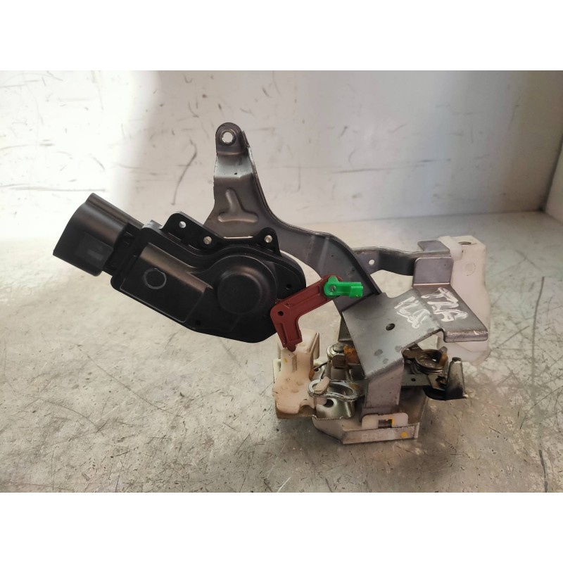 Recambio de motor cierre centralizado trasero izquierdo para toyota aygo (kgb/wnb) 1.0 cat referencia OEM IAM   