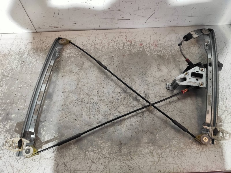 Recambio de elevalunas delantero izquierdo para peugeot 206 berlina xr referencia OEM IAM   