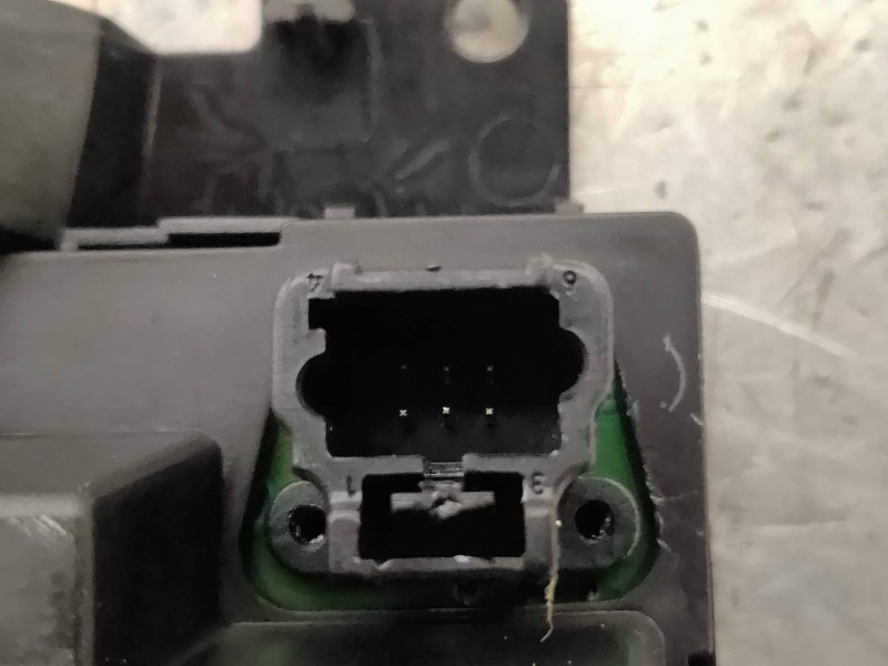 Recambio de pantalla multifuncion para peugeot 206 berlina xr referencia OEM IAM 96250976ZR 0243221990114 