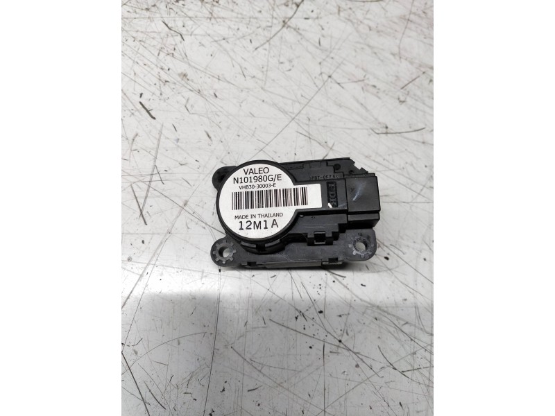 Recambio de motor apertura trampillas climatizador para renault megane iii coupe renault sport referencia OEM IAM N101980GE VHB3