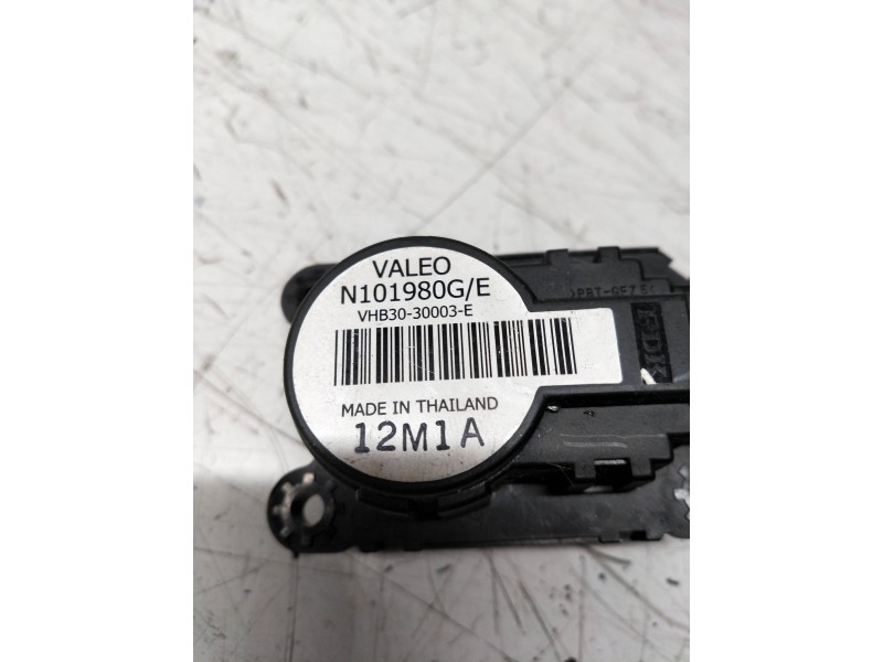 Recambio de motor apertura trampillas climatizador para renault megane iii coupe renault sport referencia OEM IAM N101980GE VHB3