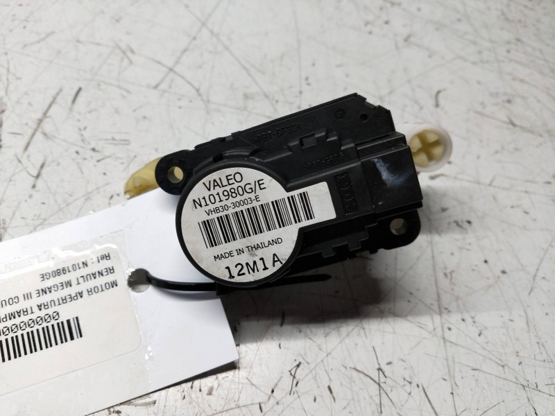 Recambio de motor apertura trampillas climatizador para renault megane iii coupe renault sport referencia OEM IAM N101980GE VHB3