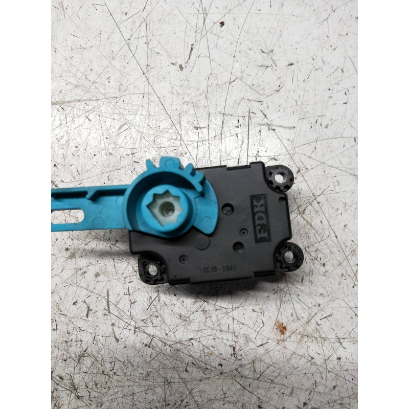Recambio de motor apertura trampillas climatizador para renault megane iii coupe renault sport referencia OEM IAM N105212VA VHB3
