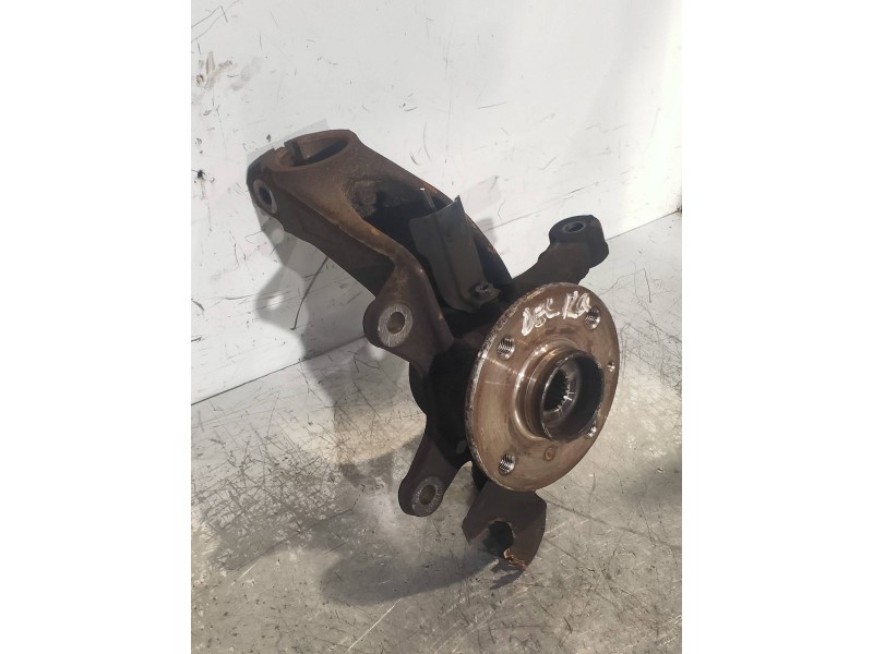 Recambio de mangueta delantera izquierda para toyota aygo (kgb/wnb) 1.0 cat referencia OEM IAM   