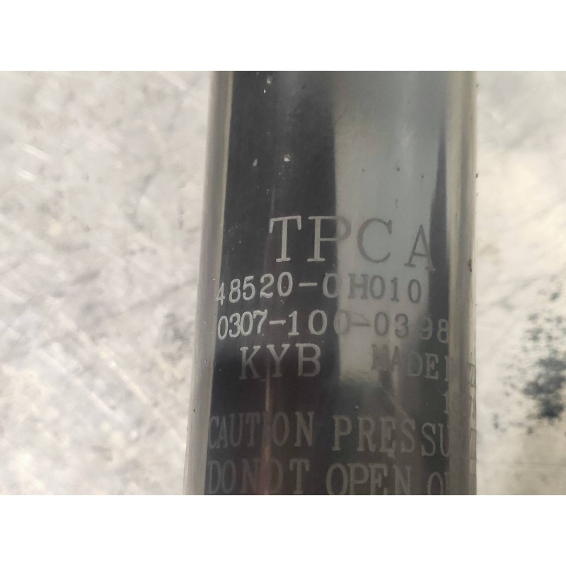 Recambio de amortiguador delantero izquierdo para toyota aygo (kgb/wnb) 1.0 cat referencia OEM IAM 485200H010 03071000398 