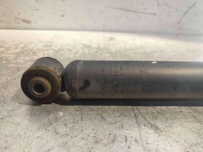 Recambio de amortiguador trasero derecho para toyota aygo (kgb/wnb) 1.0 cat referencia OEM IAM 485300H010 0307100401 