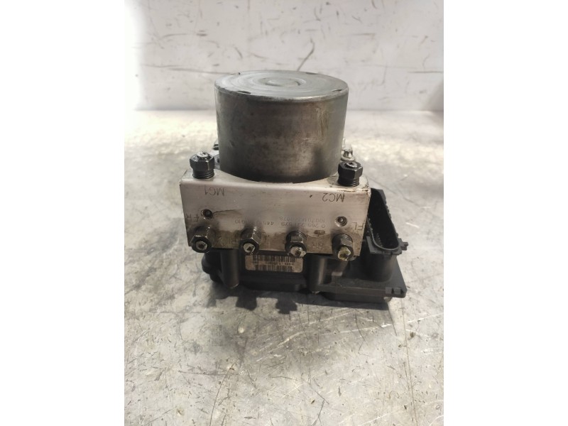Recambio de abs para toyota aygo (kgb/wnb) 1.0 cat referencia OEM IAM 0265231579 445100H010 0265800441 BOSCH