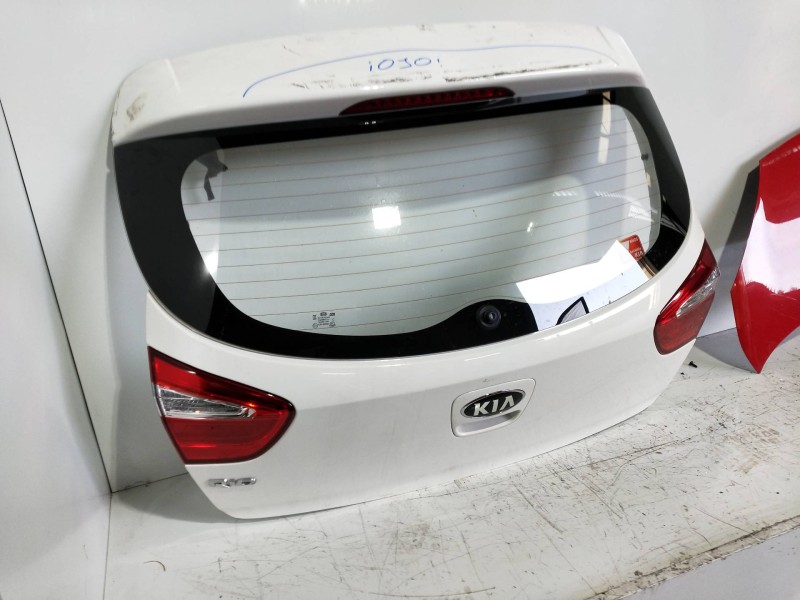 Recambio de porton trasero para kia rio concept referencia OEM IAM   