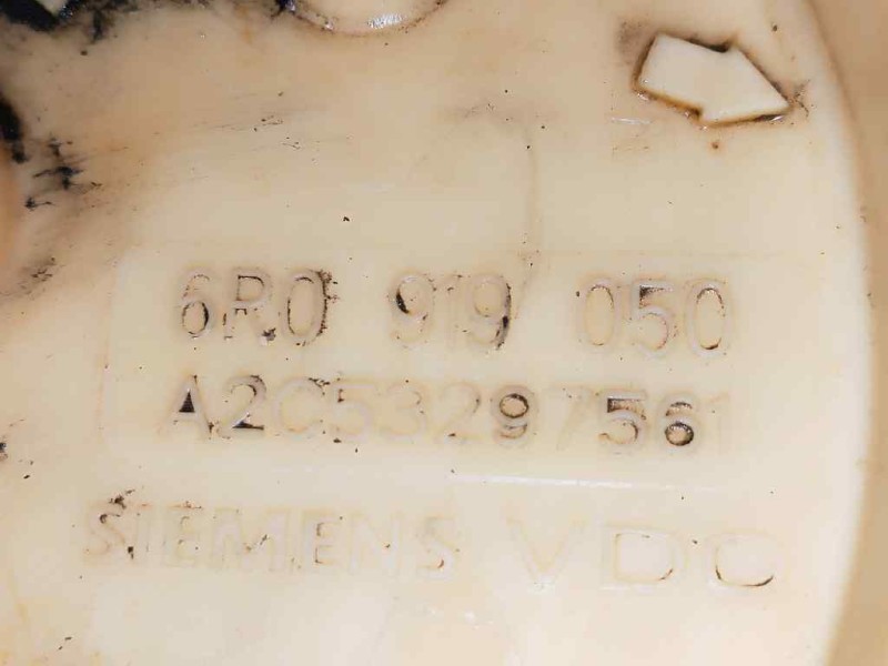 Recambio de bomba combustible para audi a1 (8x) 1.6 tdi referencia OEM IAM AR0919050 A2C53297561 SIEMENS AFORADOR