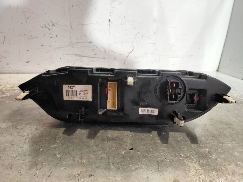 Recambio de mando calefaccion / aire acondicionado para kia rio concept referencia OEM IAM 972501W270 1505181636 