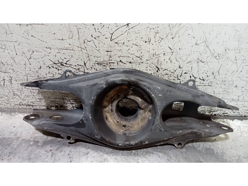 Recambio de brazo suspension inferior trasero derecho para mercedes clase glk (w204) glk glk 220 cdi be (204.902) referencia OEM